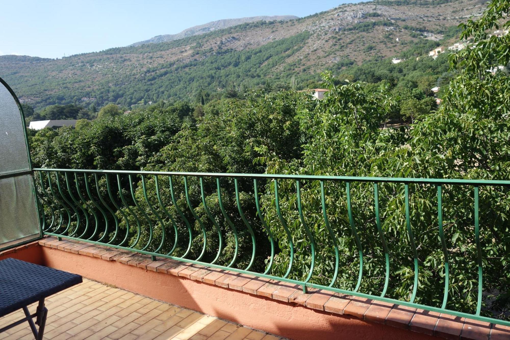 Hotel Le Prejoly Saint-Vallier-de-Thiey Pokój zdjęcie