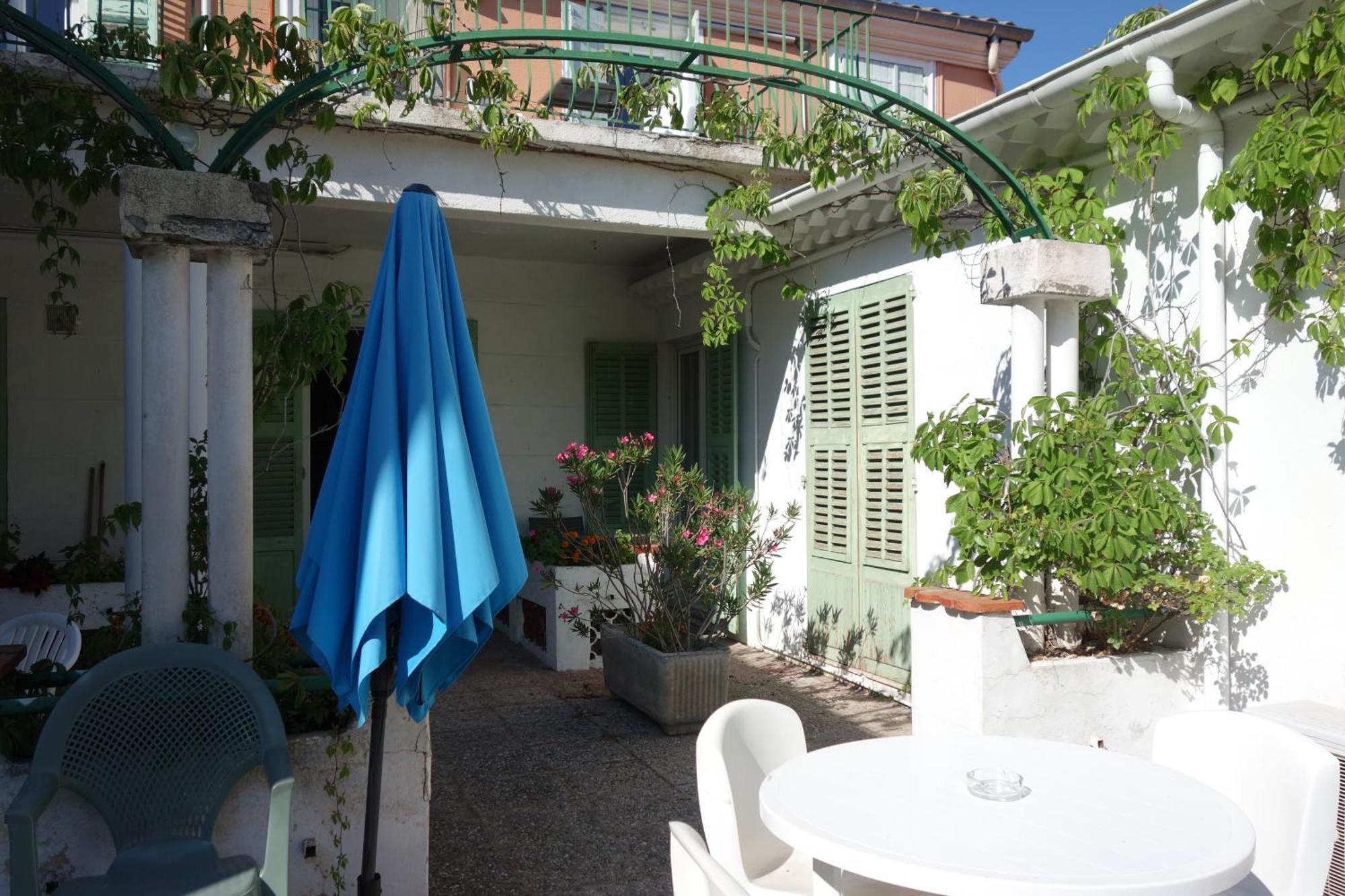 Hotel Le Prejoly Saint-Vallier-de-Thiey Pokój zdjęcie