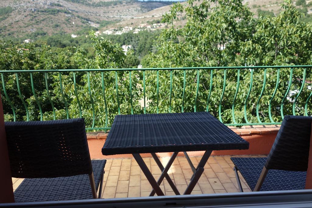 Hotel Le Prejoly Saint-Vallier-de-Thiey Zewnętrze zdjęcie