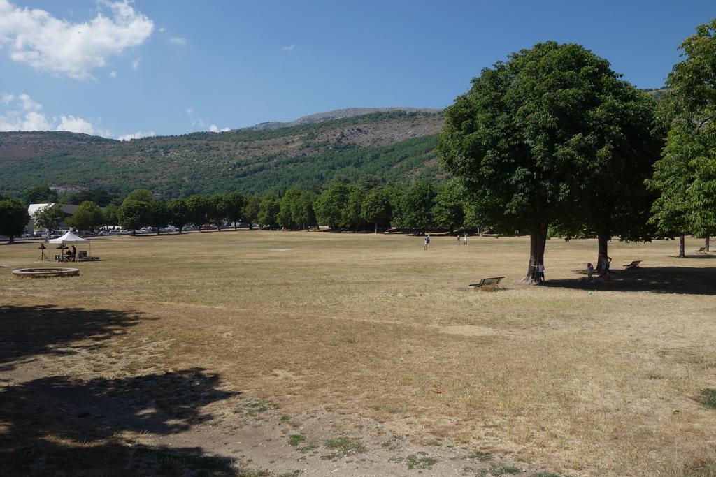 Hotel Le Prejoly Saint-Vallier-de-Thiey Zewnętrze zdjęcie