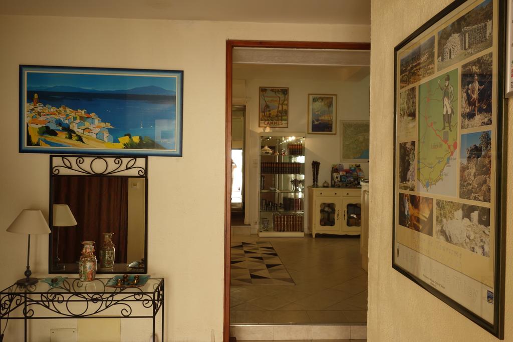 Hotel Le Prejoly Saint-Vallier-de-Thiey Zewnętrze zdjęcie